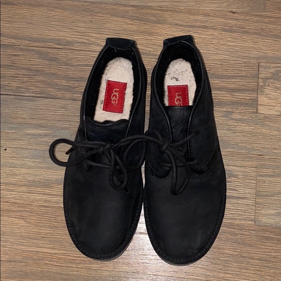 Black Ugg boots with box - Picture 2 of 4